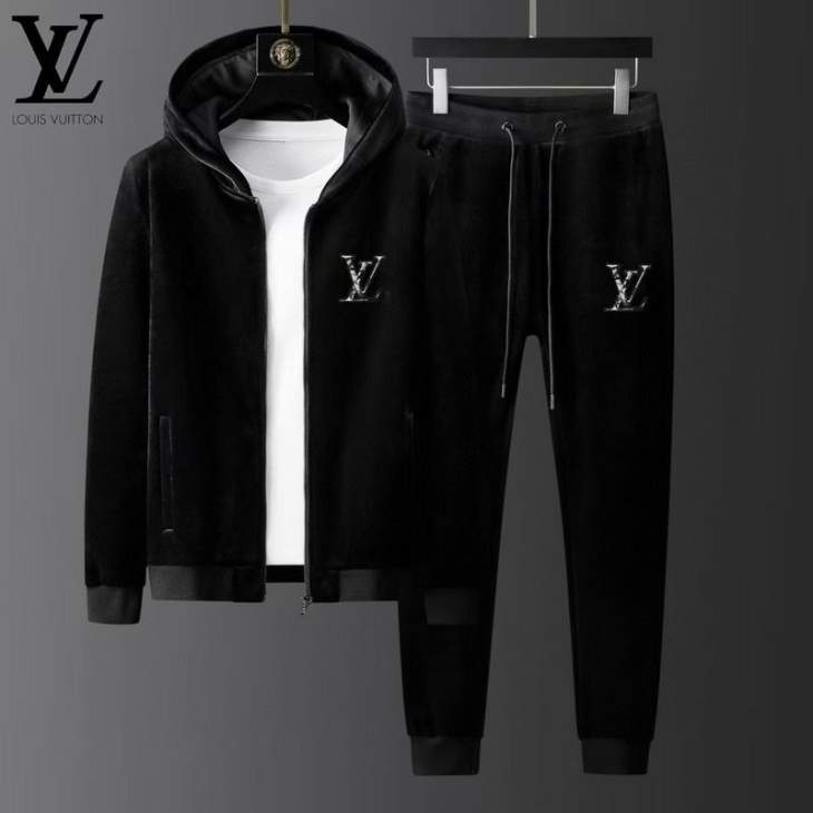 Picture of LV Sweater Suits _SKULVM-5XLkdtr11841034